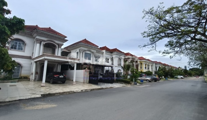 Dijual Rumah 2 Lt Semi Furnish di Taman Duta Mas Batam Kota Rumah Bagus HGB di Perumahan Taman Duta Mas, Baloi Permai, Jl. Boulevard I, Baloi Permai, Batam Kota, Kota Batam, Kepulauan Riau, Indonesia, 29431, Batam Kota 2