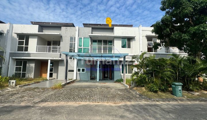 Dijual Rumah 2Lt Southlink Full Furnish Siap Huni View Golf Tiban Sekupang Batam Rumah Bagus HGB di The Home At Southlinks Residence, Jl. Gajah Mada, Tiban Indah, Sekupang, Kota Batam, Kepulauan Riau, Indonesia, 29426, Tiban