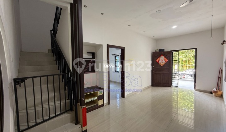 For Rent: Nice 2-Story House Ready to Occupy 2