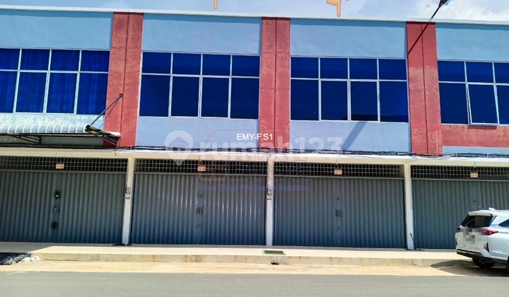 For Rent 2 Units of Shophouse in Bengkong Golden Bci Shophouse in Golden BCI, Jl. Tanjung Buntung, Tanjung Buntung, Bengkong, Batam City, Riau Islands, Indonesia, 29432, Bengkong 120.0 m² Unfurnished HGB 1