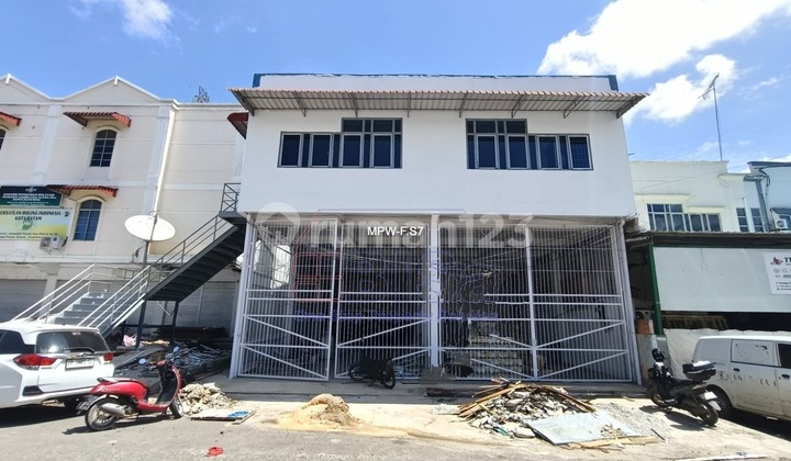 Warehouse for Rent in Tanah Mas Complex, Sei Panas, Batam Warehouse for Rent in Tanah Mas Complex, Sei Panas, Batam