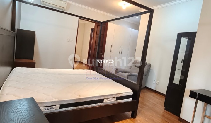 Di Jual Rumah Mewah 2 Lantai di Perumahan Vila Panbill. 2