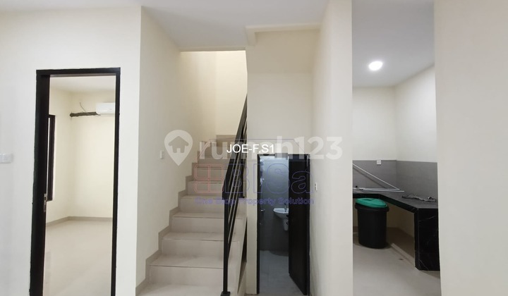 Di Sewakan Rumah Baru 2 Lantai di Batam Centre 2