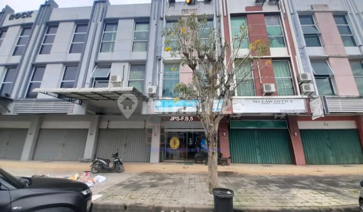 Dijual Ruko 3 Lantai di Central Sukajadi.