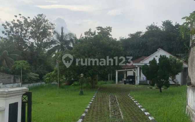 Land + Residential House Facing Commercial Main Road. in Rangkas Bitung. Banten.