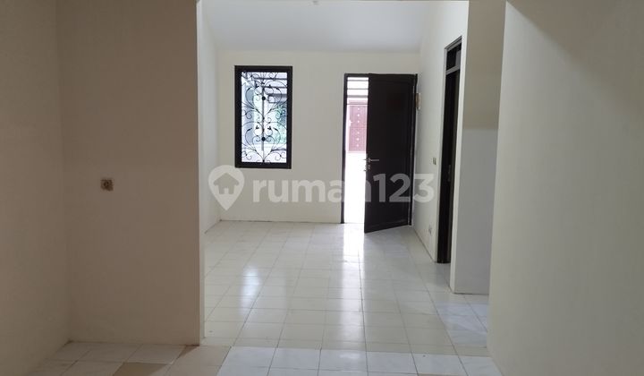 Rumah di Taman Ubud Lippo Karawaci. Tabgerang Rumah di Taman Ubud Lippo Karawaci. Tabgerang