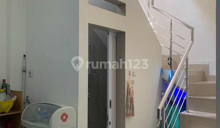 Rumah Kondisi Huni Banget di Taman Ubud Permata. Rumah Kondisi Huni Banget di Taman Ubud Permata.