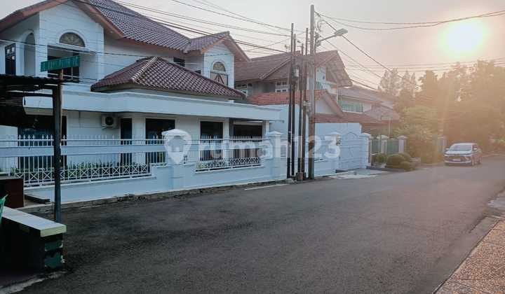 Rumah Kayu Putih Bagus Murah 2
