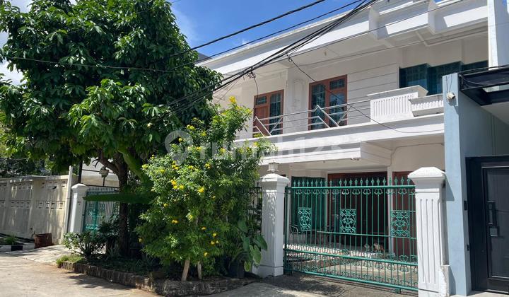 Rumah Gunung Sahari Strategis