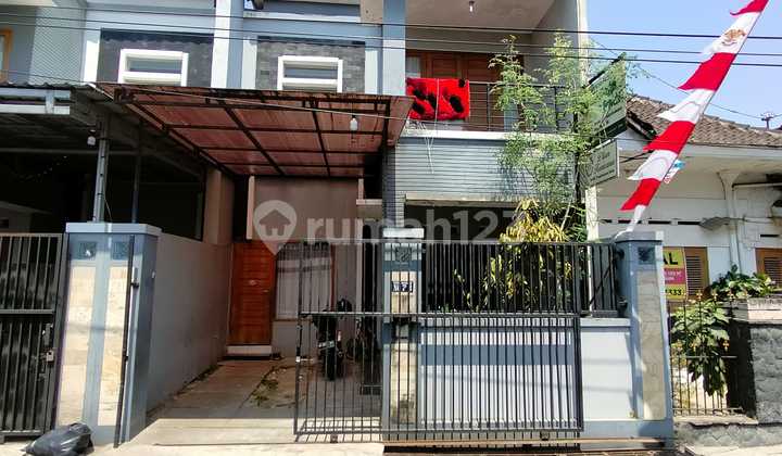 Rumah 2,5 Lantai Lokasi Strategis Di Pusat Kota Solo