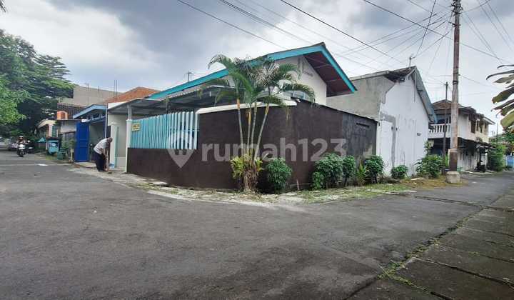 Ready-to-Occupy 1-Floor Kost, Strategic Location Near U-SAHID Campus