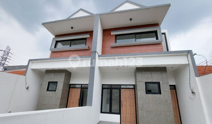 Dijual Rumah Baru Tenggilis Mejoyo Selatan