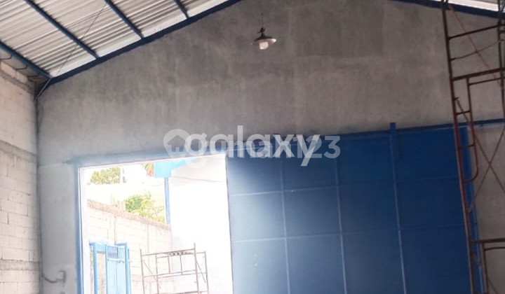 Ready-to-Use Warehouse for Any Business in Menganti, West Surabaya Ready-to-Use Warehouse for Any Business in Menganti, West Surabaya