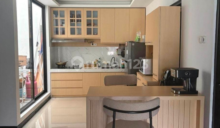 Dijual Rumah Alam Hijau Citraland Surabaya 2