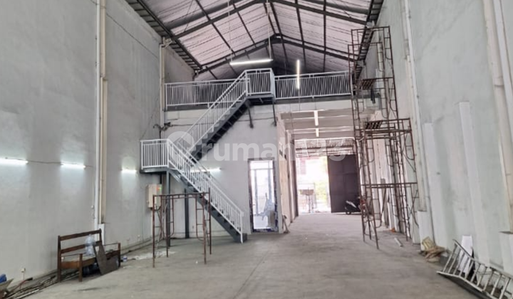 Ready-to-Use Warehouse on Gilang Main Road, Taman, Sidoarjo Ready-to-Use Warehouse on Gilang Main Road, Taman, Sidoarjo