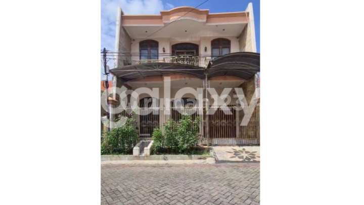 2-Story Ready-to-Occupy House in Manyar Tirtoyoso, East Surabaya