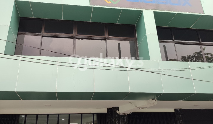 2 Adjacent 4-Storey Shophouses in Gubeng, Surabaya