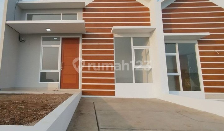 Nice House, Freehold, Flood-Free, Near Cileunyi Toll Exit, East Bandung. 2