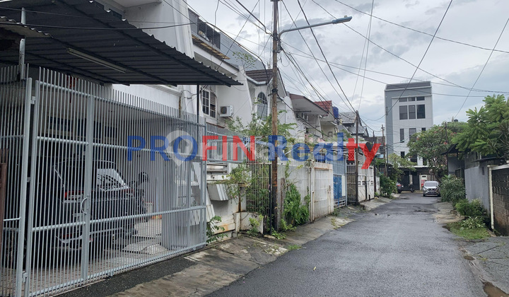 Rumah 2 Lantai Siap Huni di Sunrise Garden 2