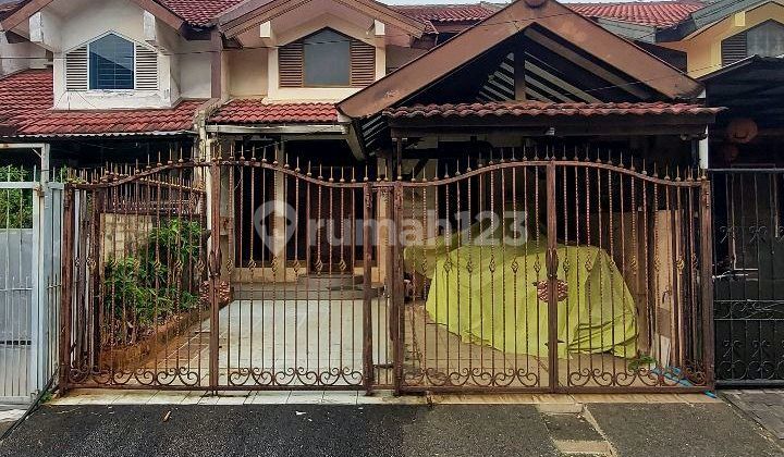 Comfortable House in the Area with SHM in Taman Alfa Indah Comfortable House in the Area with SHM in Taman Alfa Indah