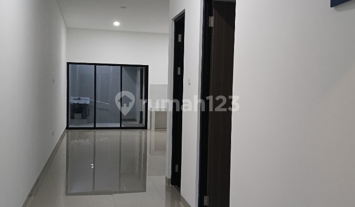 Dijual Rumah Bagus SHM 4 Kamar Tidur Meruya, Jakarta Barat 2