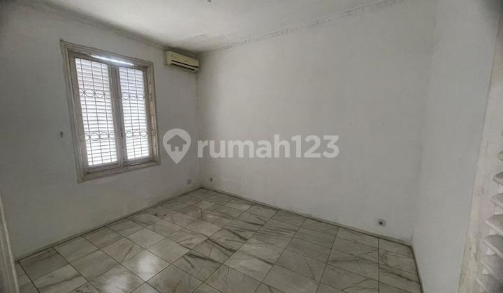 For Quick Sale House in South Cipete, Cilandak Subdistrict, South Jakarta. 2
