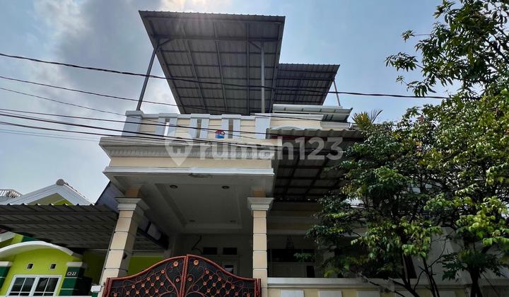 3-Story House Ready to Occupy on Green Boulevard Harapan Indah Bekasi