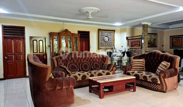 Rumah Full Furnished Di Area Strategis Dan Siap Huni 2