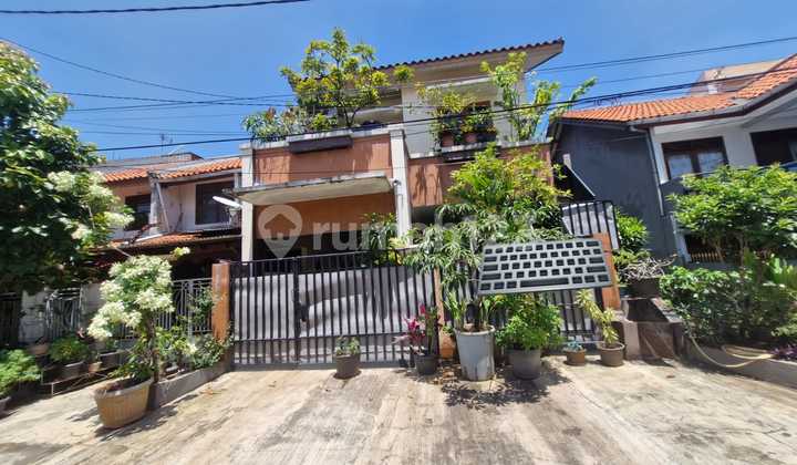 House for Sale in Bumi Malaka Asri Housing Complex, Duren Sawit, East Jakarta House for Sale in Bumi Malaka Asri Housing Complex, Duren Sawit, East Jakarta