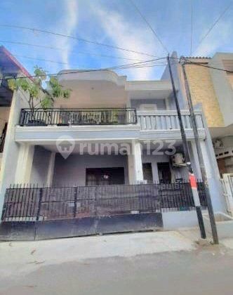 Ready-to-Occupy Minimalist 2-Storey House in Kayu Putih, East Jakarta