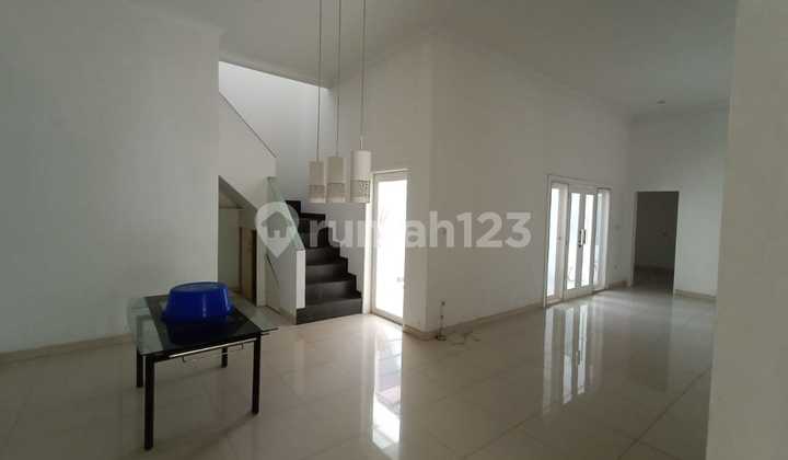 Ready-to-Occupy House in Kemang Pratama 2, Bekasi 2