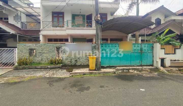 Dijual Rumah di Pondok Bambu, Duren Sawit, Jakarta Timur.