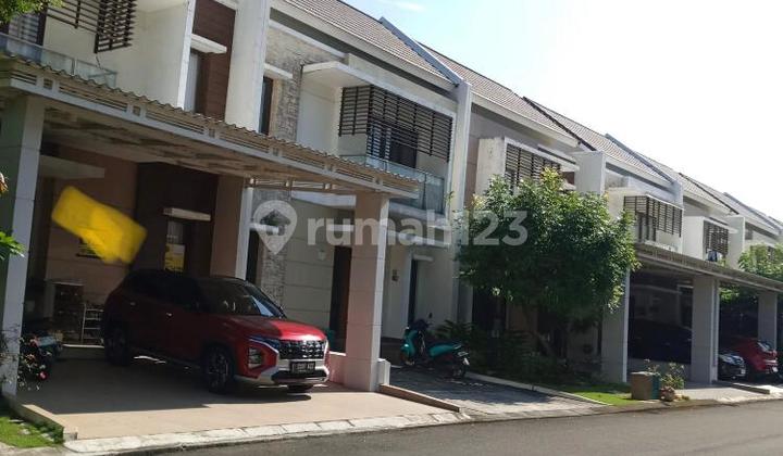Dijual Rumah Bagus Siap Huni Posisi Hook di Burgundy Sumarecon Bekasi 2