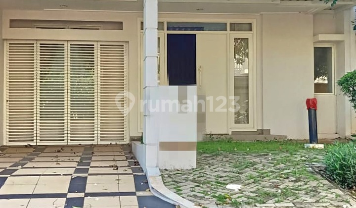Rumah Bagus Semi Furnished Dekat Clubhouse Di Cluster Acasia, Summarecon Bekasi