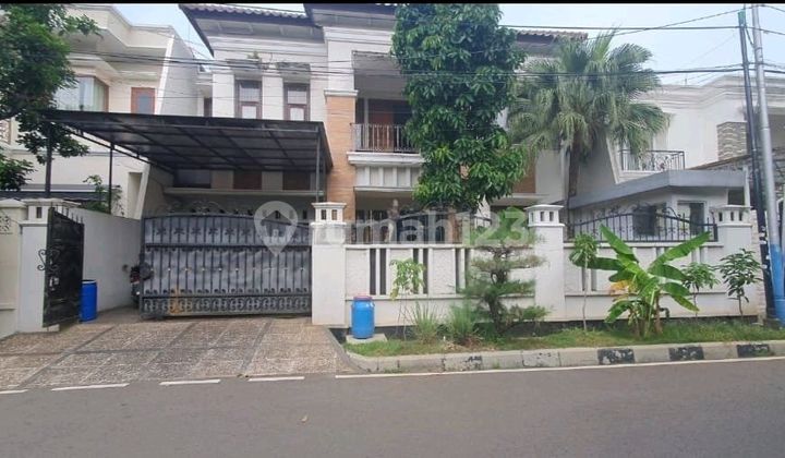 Rumah 2 Lantai Cantik Terawat Kamar Tidur 7 Di Cempaka Putih Jakarta Pusat Rumah 2 Lantai Cantik Terawat Kamar Tidur 7 Di Cempaka Putih Jakarta Pusat