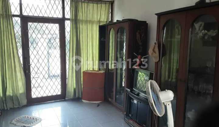 For Quick Sale: 2-Story House in Taman Aries, North Meruya, Kembangan, West Jakarta 2
