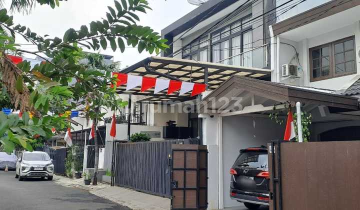 Rumah 2 Lantai Bersih Terawat Dan Siap Hunidi Janur Hijau Kelapa Gading Jakarta Utara