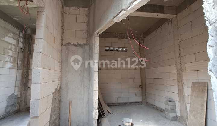 Rumah 3 Lantai di Karanggeneng Boyolali Butuh Renovasi Jual Murah 2