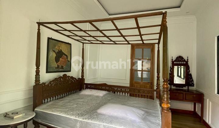 Rumah Mewah Bangunan Modern 2 Lantai Siap Huni di Solo Kota 2