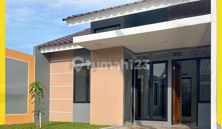Dijual Rumah Baru Bagus Dan Siap Huni Di Jaten Dekat Kampus UNS Dijual Rumah Baru Bagus Dan Siap Huni Di Jaten Dekat Kampus UNS