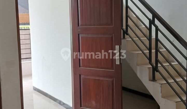 Dijual Rumah Din Makamhaji Kartasura Dekat Luwes Gentan 2
