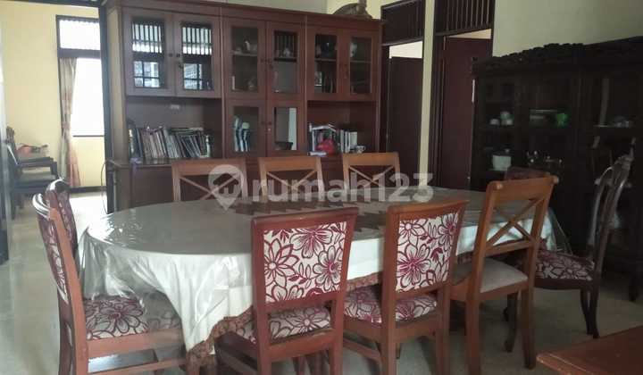 Disewakan Rumah Luas Ala Jawa di Gajahan Colomadu 2