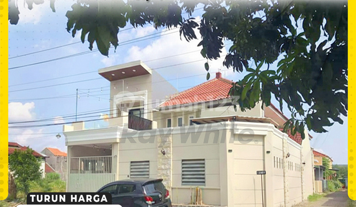 Dijual Rumah 2 Lantai Siap Pakai di Jajar Laweyan Dekat Kampus Dijual Rumah 2 Lantai Siap Pakai di Jajar Laweyan Dekat Kampus