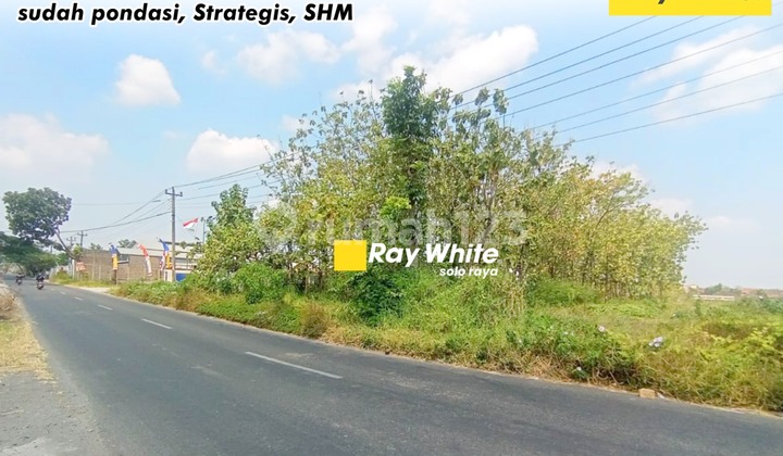 Land with Foundation for Sale in Ngabeyan Kartasura Land with Foundation for Sale in Ngabeyan Kartasura