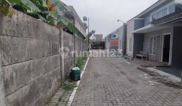 Dijual Rumah di Mojosongo Jebres Lingkungan Nyaman 2