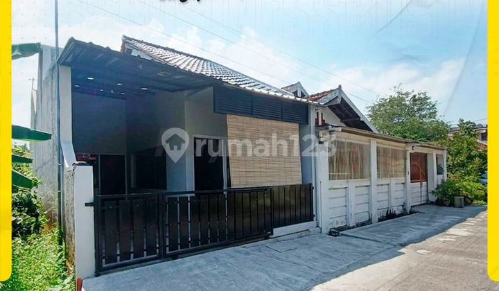 For Sale House in Singopuran Kartasura Comfortable Neighborhood