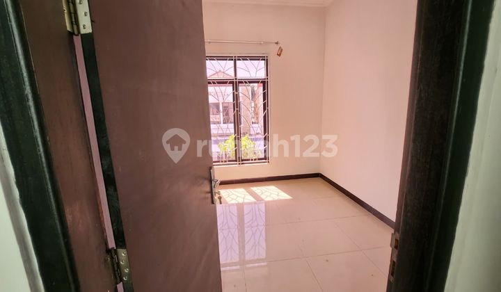 Dijual Rumah Dtelukan Grogol Dekat Solo Baru 2