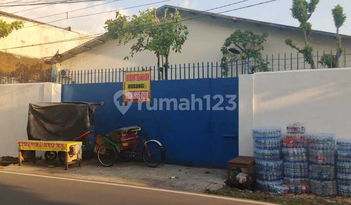 Warehouse for Rent in Banjarsari Solo, Container Access