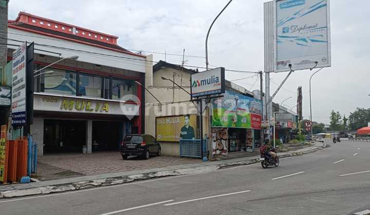 For Sale: Shop House on the Side of Palur Main Road, Karanganyar 2
