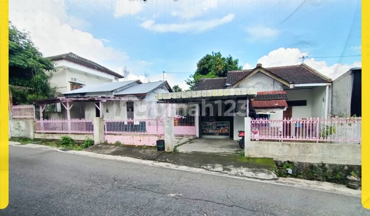 Land for Sale in Mojosongo, suitable for Boarding House or Warehouse.